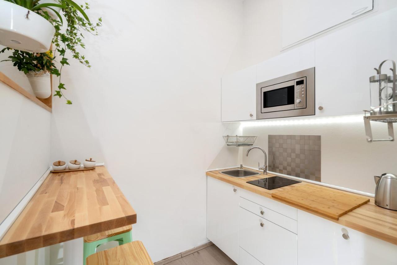 Cozy Einstein Apartment Berlin Bagian luar foto
