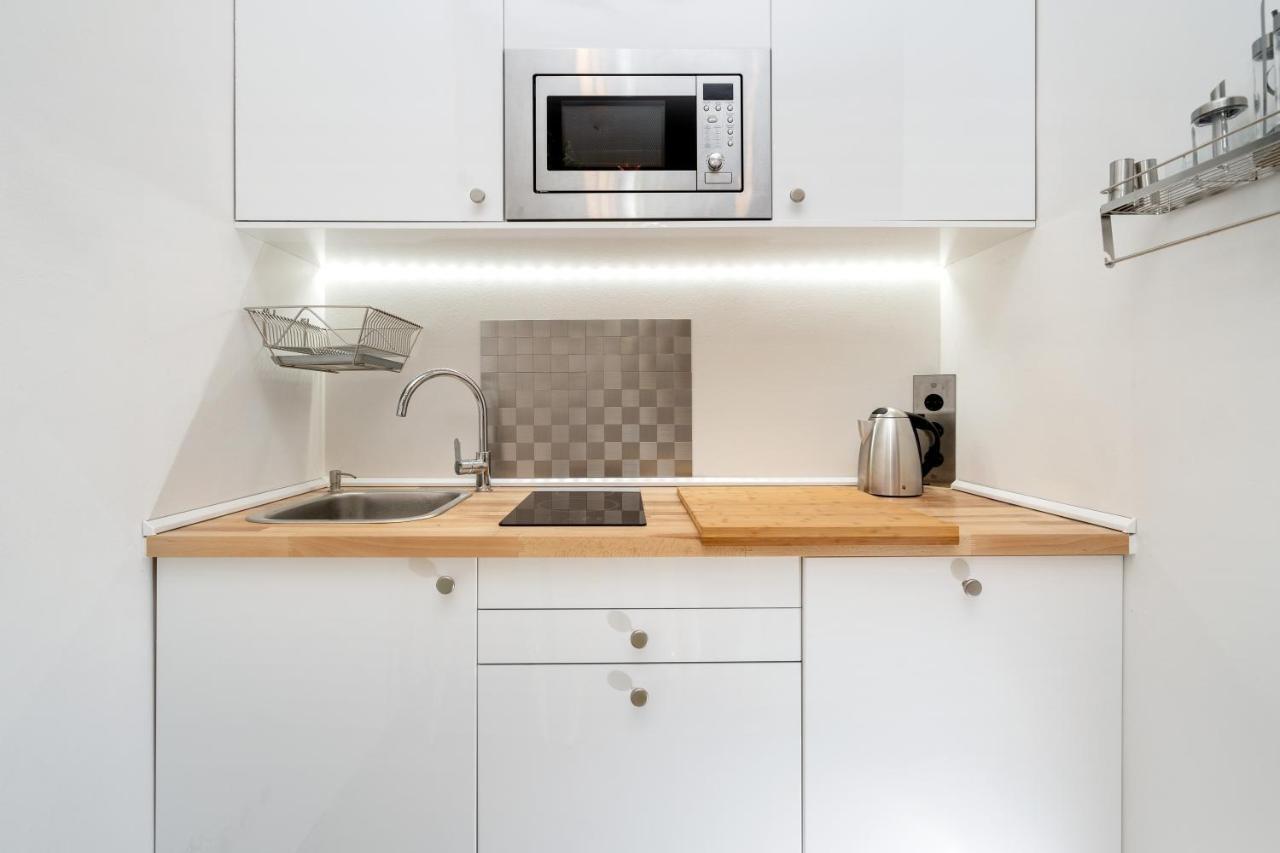 Cozy Einstein Apartment Berlin Bagian luar foto