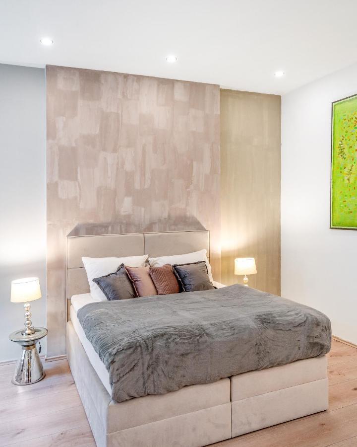 Cozy Einstein Apartment Berlin Bagian luar foto